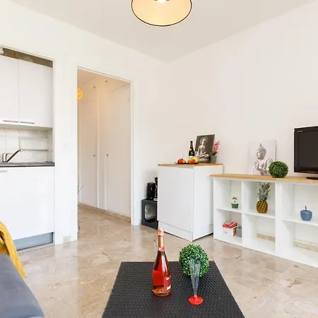 Nelson Yourhosthelper Apartment *